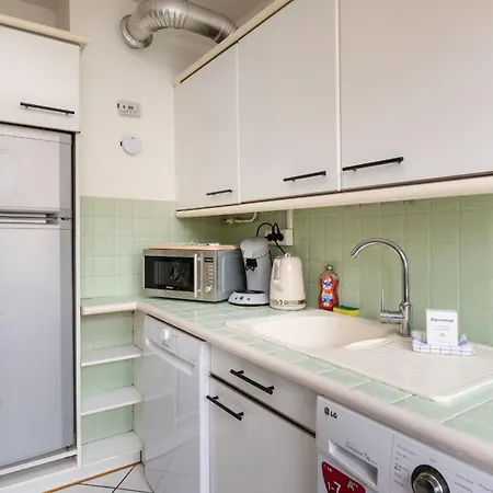 Buissiere - Cozy For 4 People In Oullins